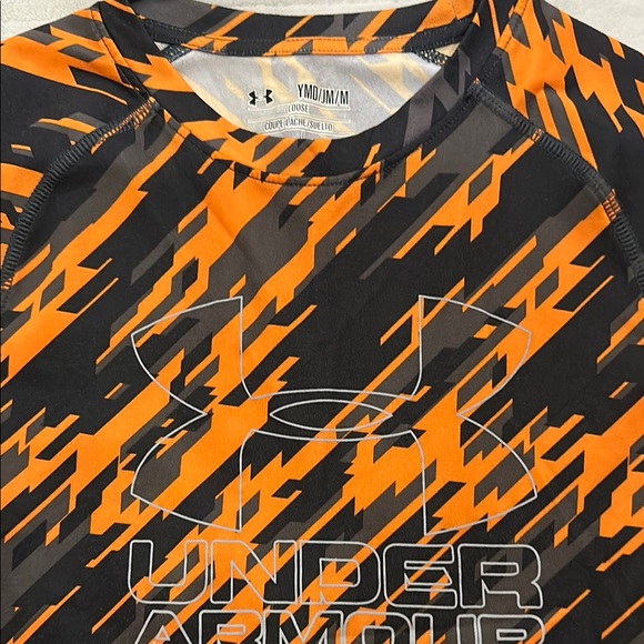 Under Armour Kids Orange and Black Short Sleeve Tee - Picture 2 of 3